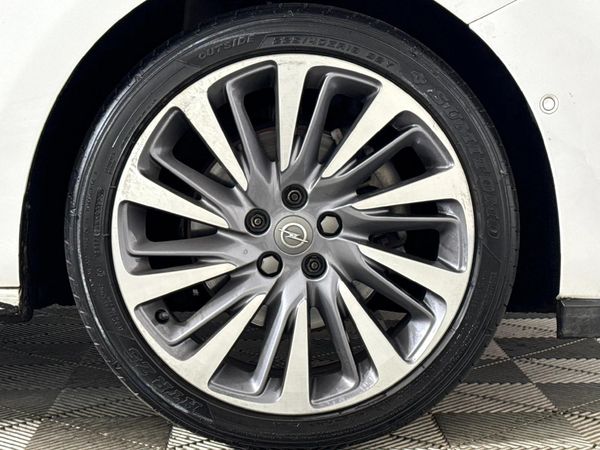 2017-Opel-Astra-16T-Sport-Plus-5-dr image:5