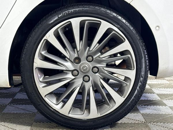 2017-Opel-Astra-16T-Sport-Plus-5-dr image:6