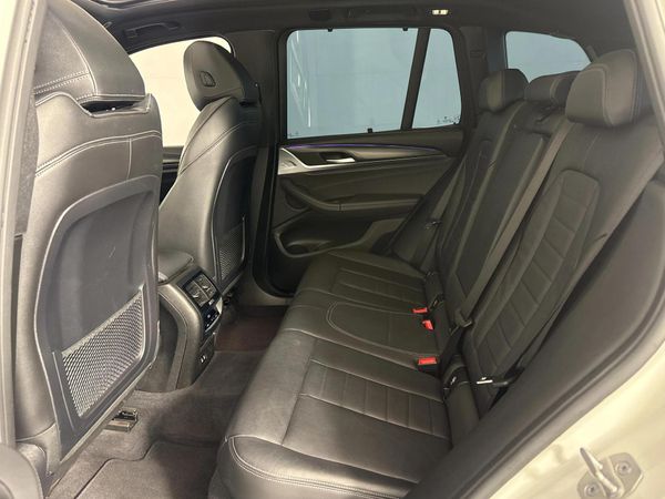 2022-BMW-X3-xDrive20d-M-Sport image:3