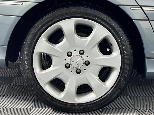 2007-Mercedes-Benz-C-Class-C-320-CDI-Elegance-Auto image:7