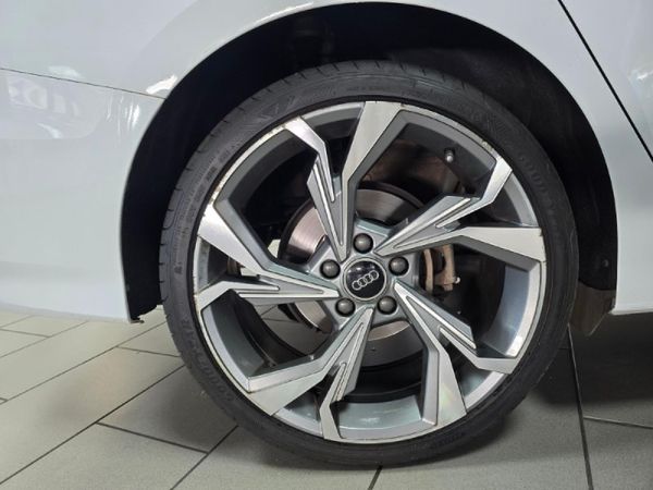 2022-Audi-A3-14-TFSI-Auto-35-TFSI image:4