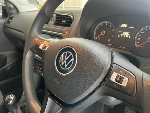 2024-Volkswagen-Polo-Vivo-LIFE image:14