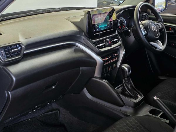 2025-Toyota-Urban-Cruiser-15-XR-Auto image:16