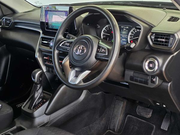 2025-Toyota-Urban-Cruiser-15-XR-Auto image:21