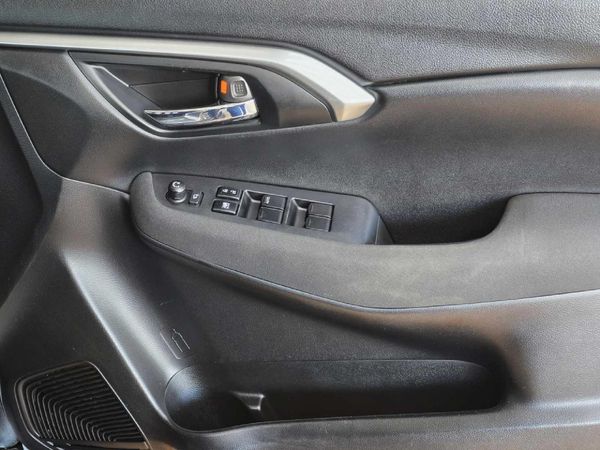 2025-Toyota-Urban-Cruiser-15-XR-Auto image:22