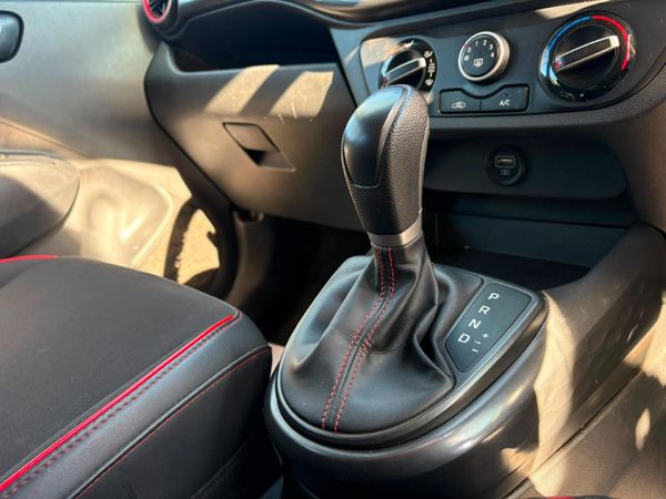 2021-Hyundai-Grand-i10-10-Motion-Auto image:11