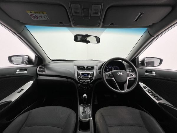2016-Hyundai-Accent-16-GLS-Fluid-Auto image:8