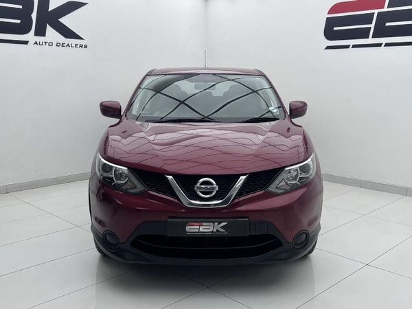 2015-Nissan-Qashqai-12T-Visia image:1