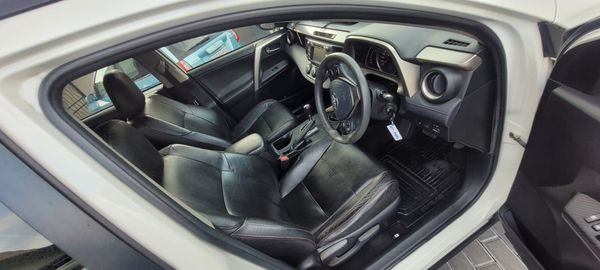 2015-Toyota-RAV4-20-GX-Auto image:6