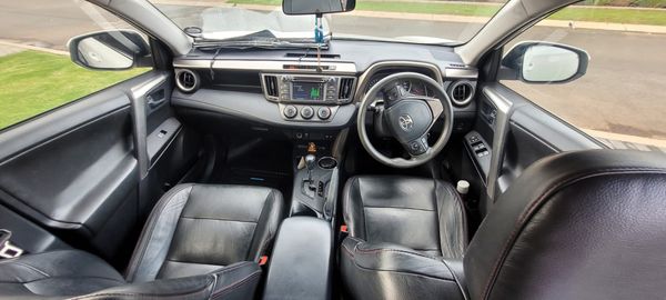 2015-Toyota-RAV4-20-GX-Auto image:7