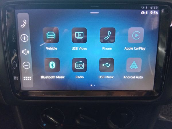 2024-Volkswagen-Polo-Vivo-14-Petrol-Manual image:11