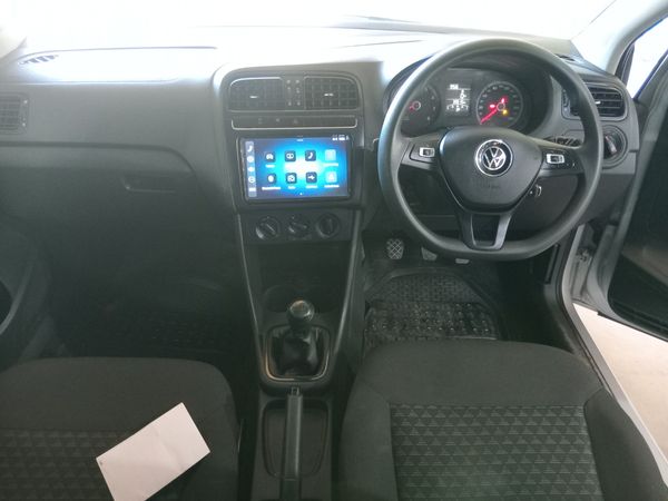 2024-Volkswagen-Polo-Vivo-14-Petrol-Manual image:13