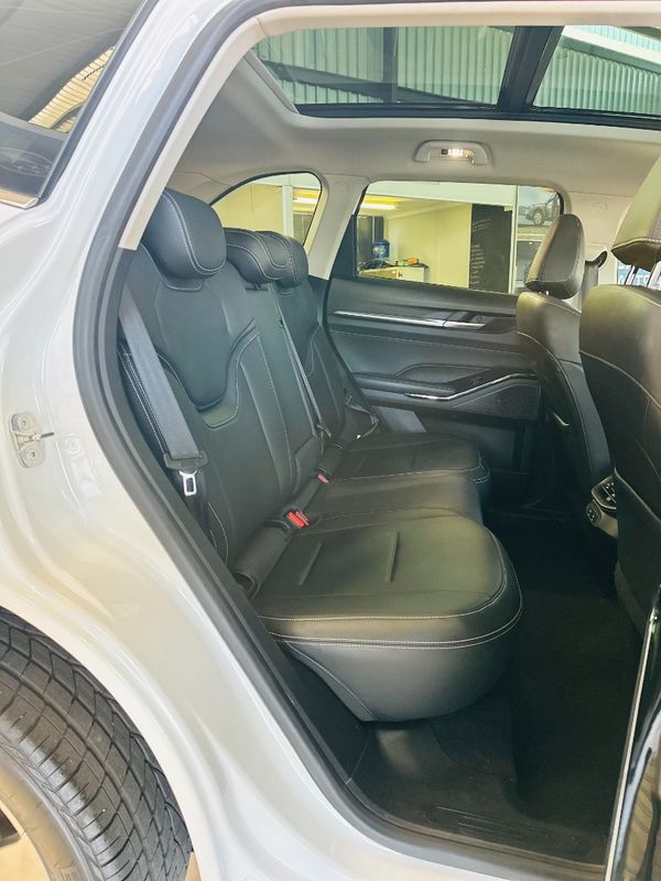 2022-Haval-H6-20T-Super-Luxury-4X4-Auto image:5