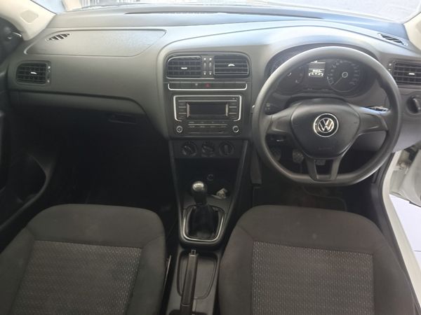2023-Volkswagen-Polo-Vivo-14-Trendline-5-dr image:6