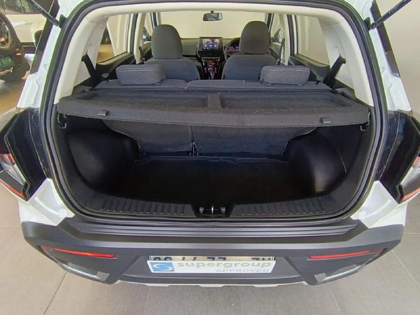 2025-Mahindra-XUV-3XO-12T-MX2-Auto image:6