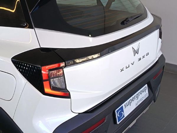 2025-Mahindra-XUV-3XO-12T-MX2-Auto image:7