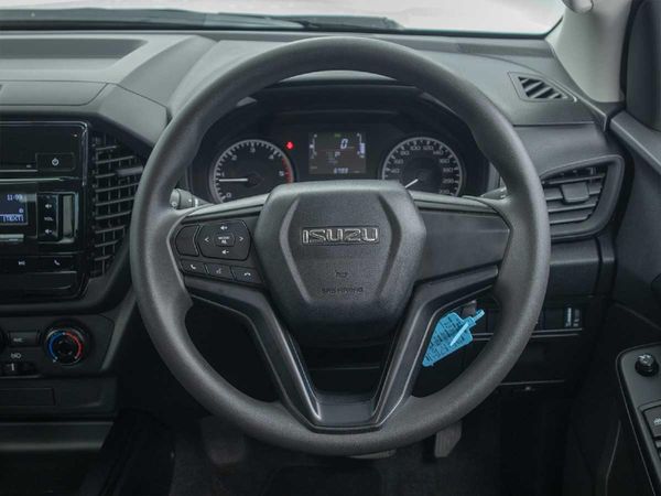 2025-Isuzu-D-Max-19-DDI-HR-L-Auto-Double-Cab image:13