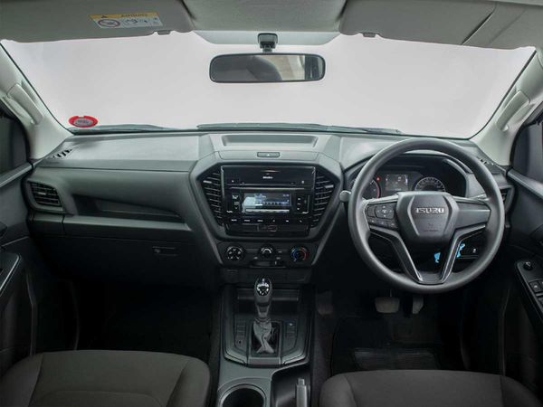 2025-Isuzu-D-Max-19-DDI-HR-L-Auto-Double-Cab image:17