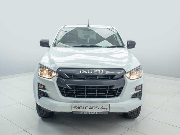 2025-Isuzu-D-Max-19-DDI-HR-L-Auto-Double-Cab image:2
