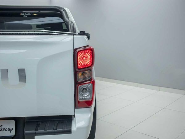 2025-Isuzu-D-Max-19-DDI-HR-L-Auto-Double-Cab image:7