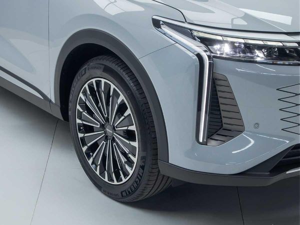 2025-Omoda-C9-20T-Explore-AWD image:7
