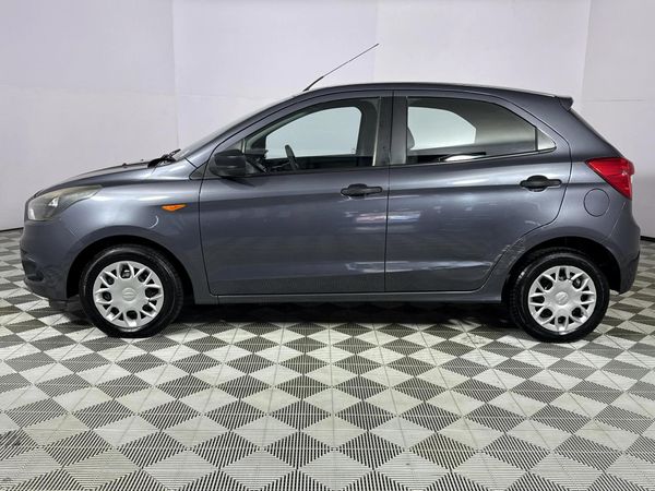 2017-Ford-Figo-15-Ambiente-5-dr image:18