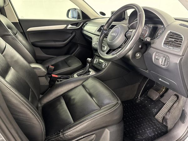 2014-Audi-Q3-20-TDI-quattro-Auto-130kW image:9