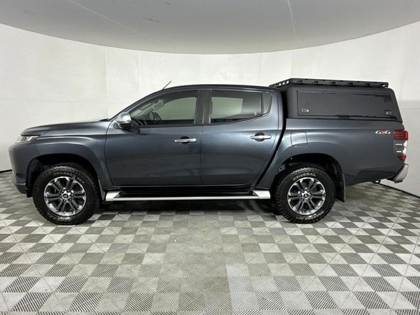 2022-Mitsubishi-Triton-24-Di-Dc-4x4-Auto-Double-Cab image:17
