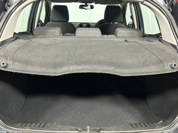 2009-Ford-Fiesta-16i-Ambiente-5-dr image:13