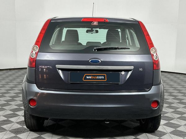 2009-Ford-Fiesta-16i-Ambiente-5-dr image:17