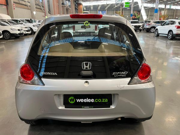 2013-Honda-Brio-12-Comfort-5-dr image:3