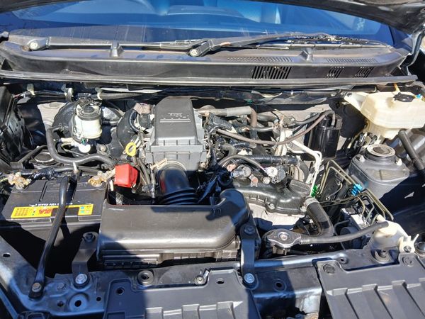 2017-Toyota-Avanza-15-SX image:4