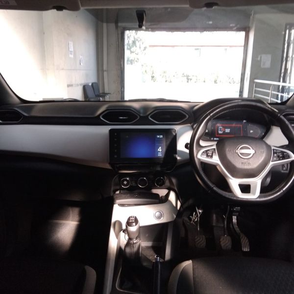 2022-Nissan-Magnite-10T-Acenta image:7