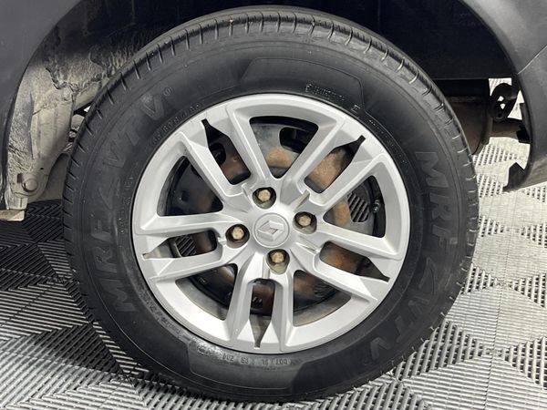 2022-Renault-Triber-10-Dynamique image:6