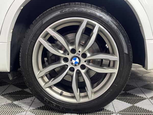 2017-BMW-X3-xDrive20d-M-Sport-Auto image:6