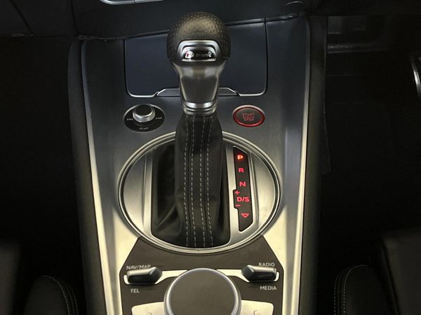 2021-Audi-TT-S-Coupe-quattro-Auto-228kW image:9