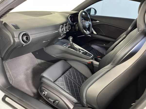 2021-Audi-TT-S-Coupe-quattro-Auto-228kW image:7