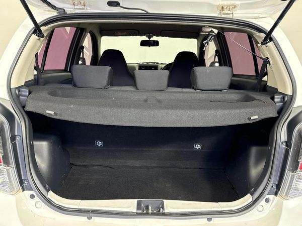 2021-Toyota-Agya-10-Auto image:12