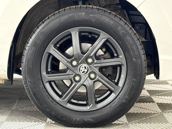 2021-Toyota-Agya-10-Auto image:5