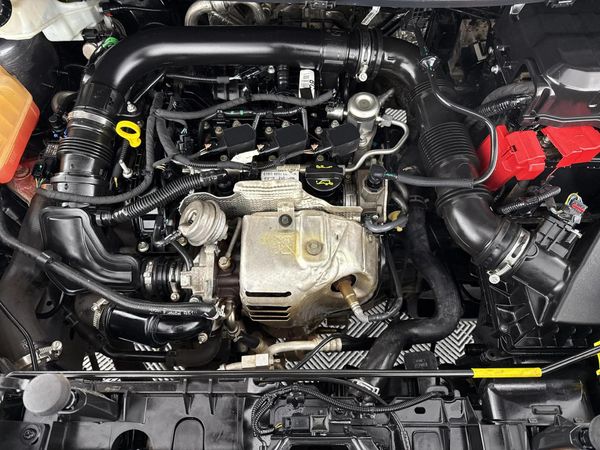 2017-Ford-EcoSport-10-EcoBoost-Titanium image:11