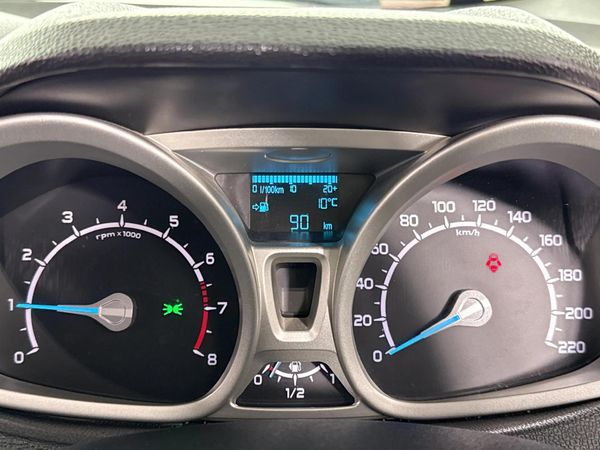 2017-Ford-EcoSport-10-EcoBoost-Titanium image:2