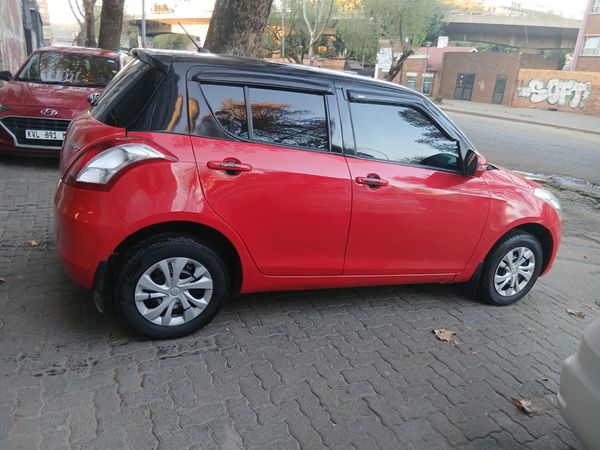 2018-Suzuki-Swift-12-GL image:3