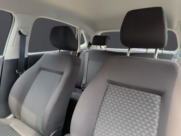 2025-Volkswagen-Polo-Vivo-14 image:13