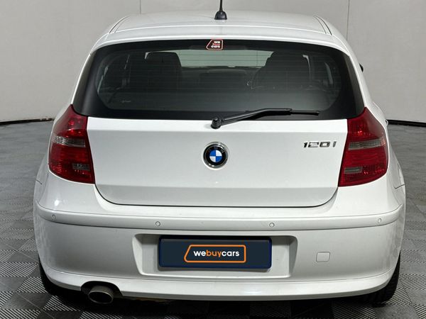 2008-BMW-1-Series-120i-5-dr image:16