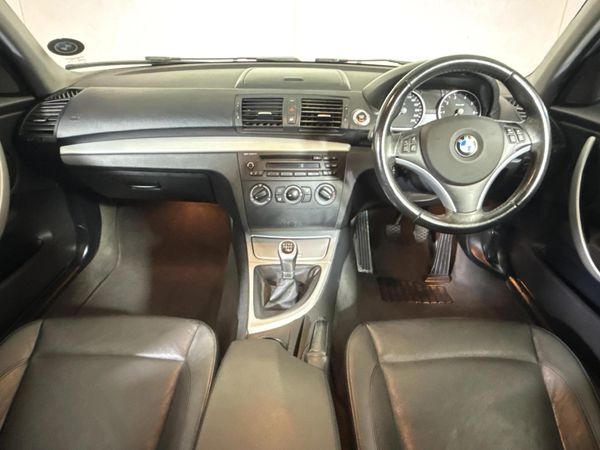 2008-BMW-1-Series-120i-5-dr image:1