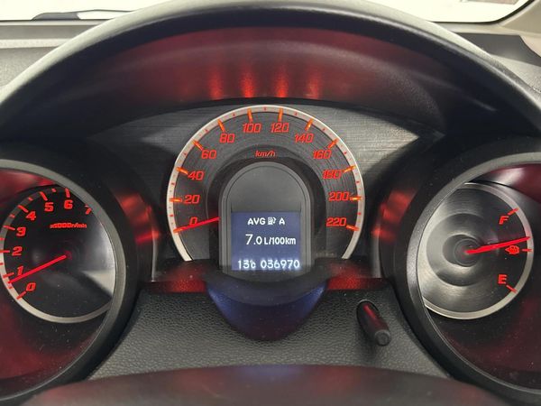 2014-Honda-Jazz-15-Elegance image:2