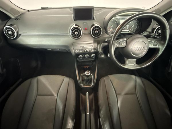 2013-Audi-A1-Sportback-16-TDI-Ambition image:1