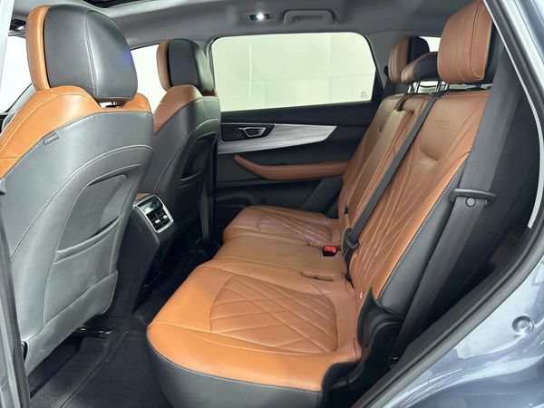 2022-Chery-Tiggo-8-Pro-16-TDGi-Executive-DCT image:3