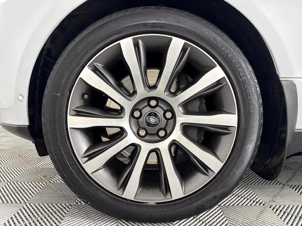 2018-Land-Rover-Range-Rover-44-SD-V8-Autobiography image:4