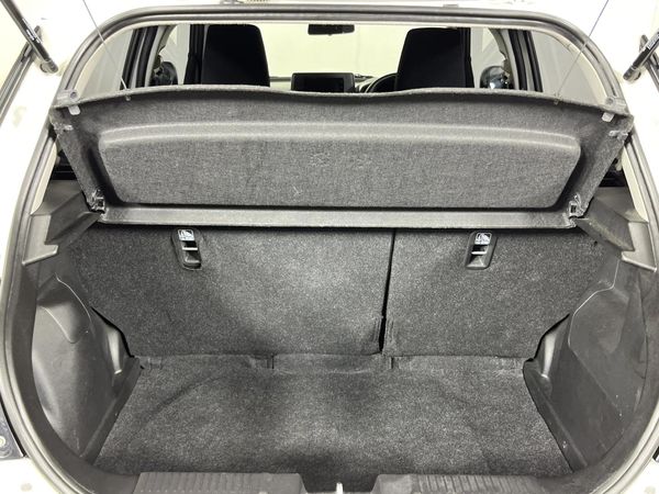 2025-Suzuki-Swift-12-GL image:13